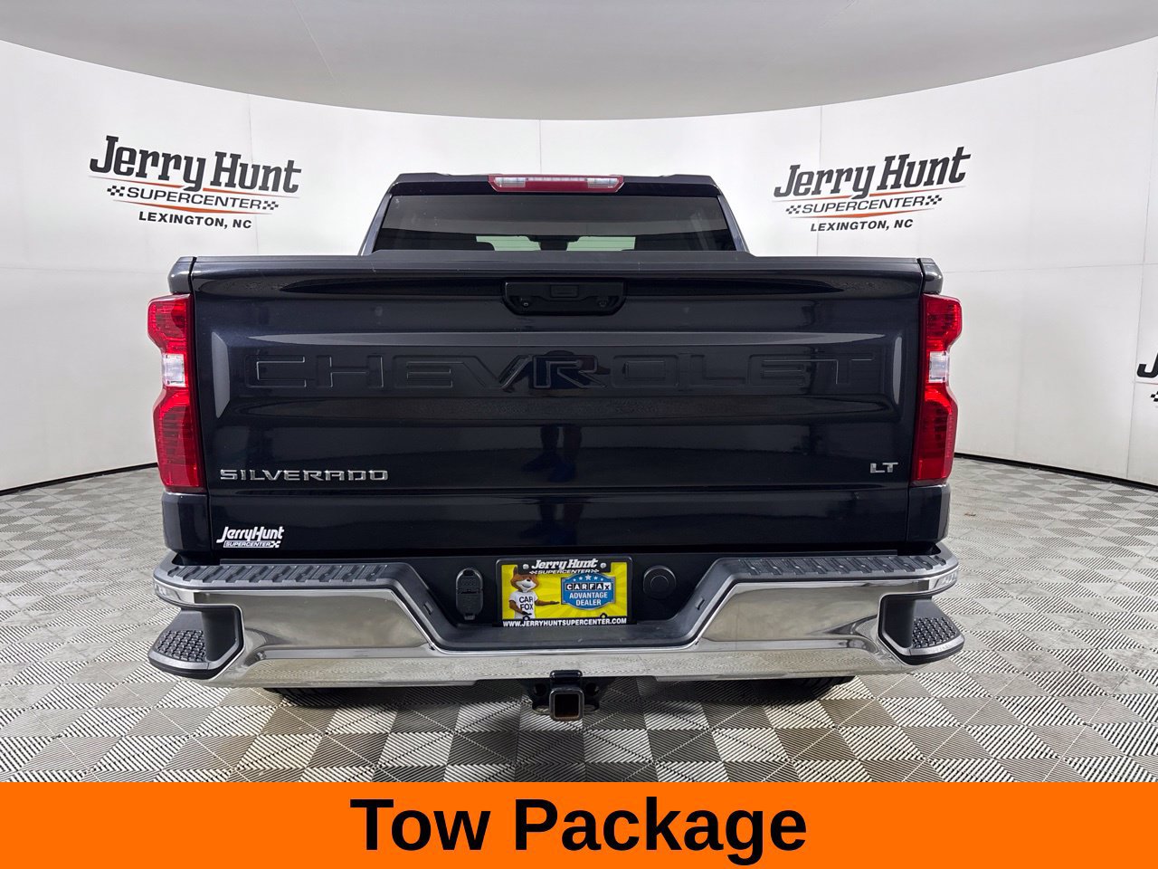 Used 2023 Chevrolet Silverado 1500 LT AWD/4WD image 7