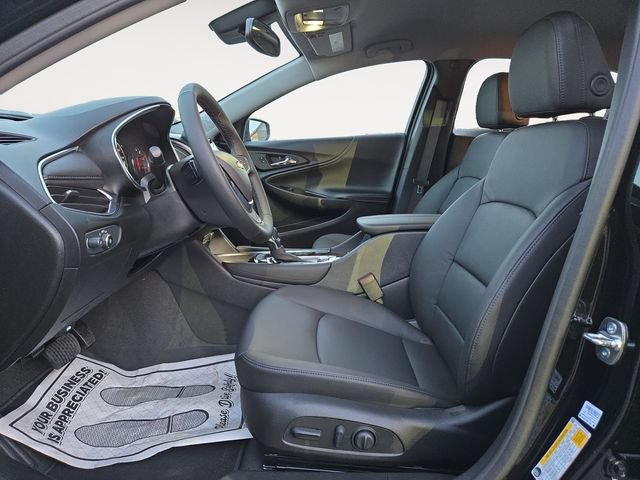 New 2025 Chevrolet Malibu LT w/ Midnight Edition FWD image 2