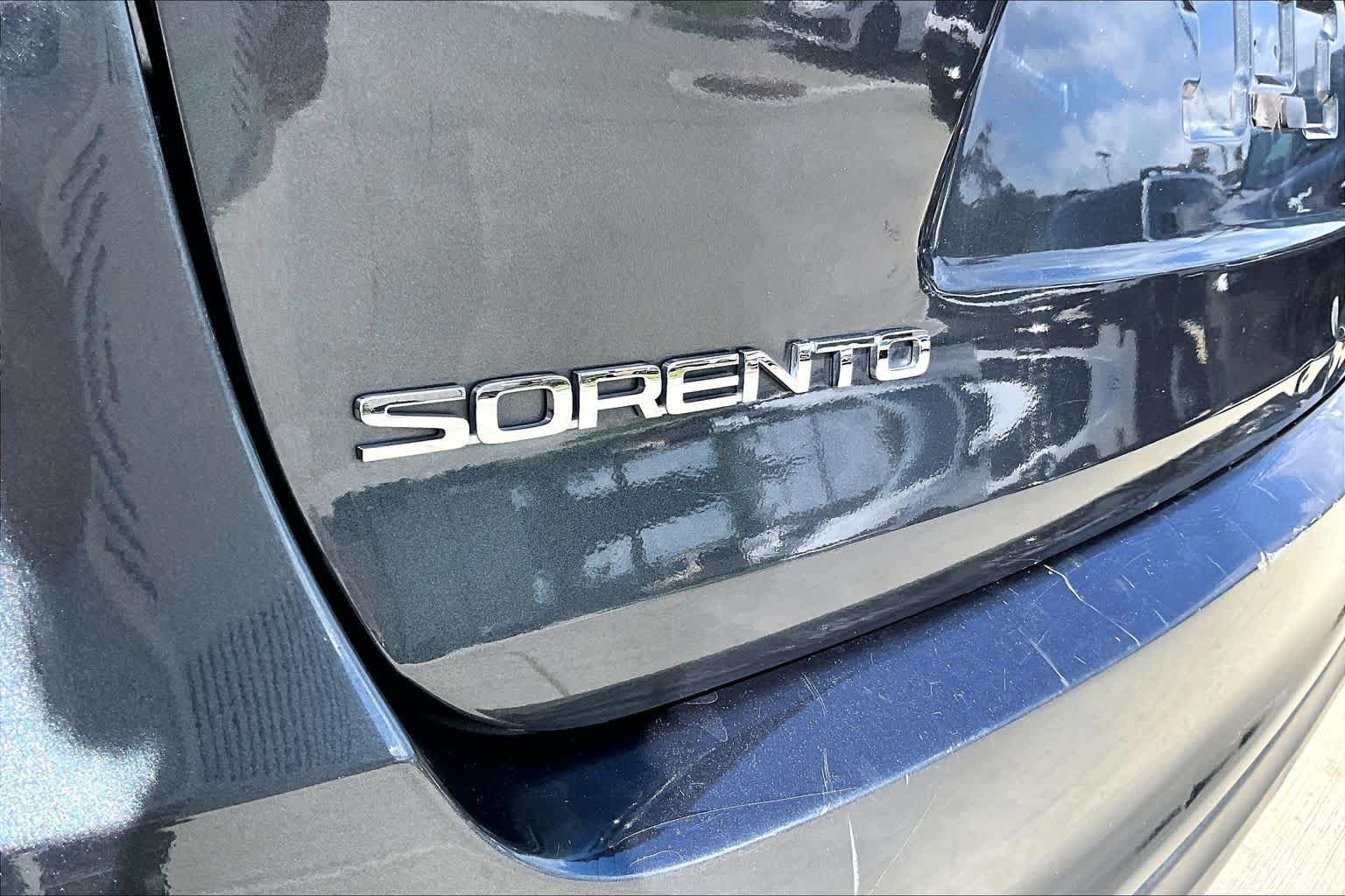 Used 2020 Kia Sorento LX AWD/4WD image 28