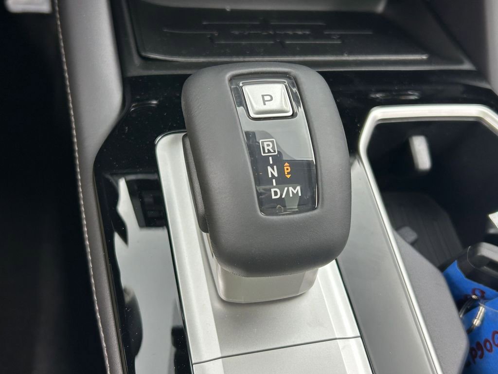 New 2026 Mitsubishi Outlander SEL FWD image 22