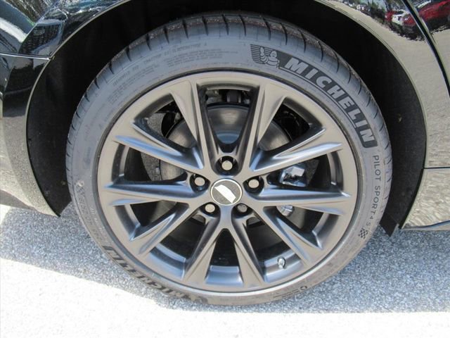 New 2026 Cadillac CT5 V RWD image 7