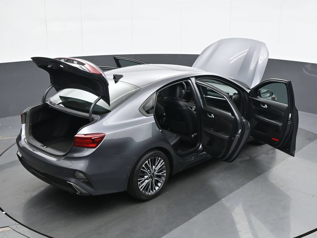 Used 2023 Kia Forte GT-Line w/ GT-Line Premium Package FWD image 40