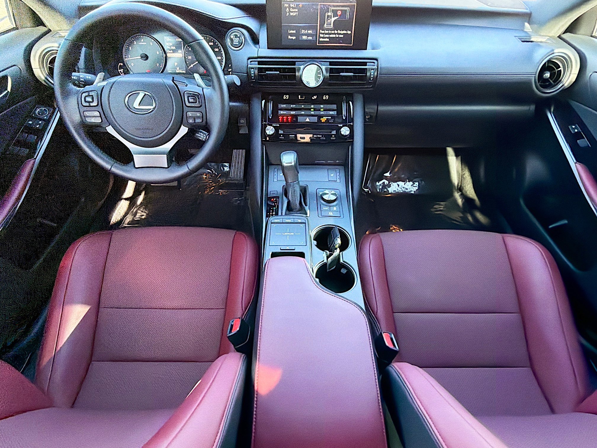 Used 2024 Lexus IS 350 F Sport image 15