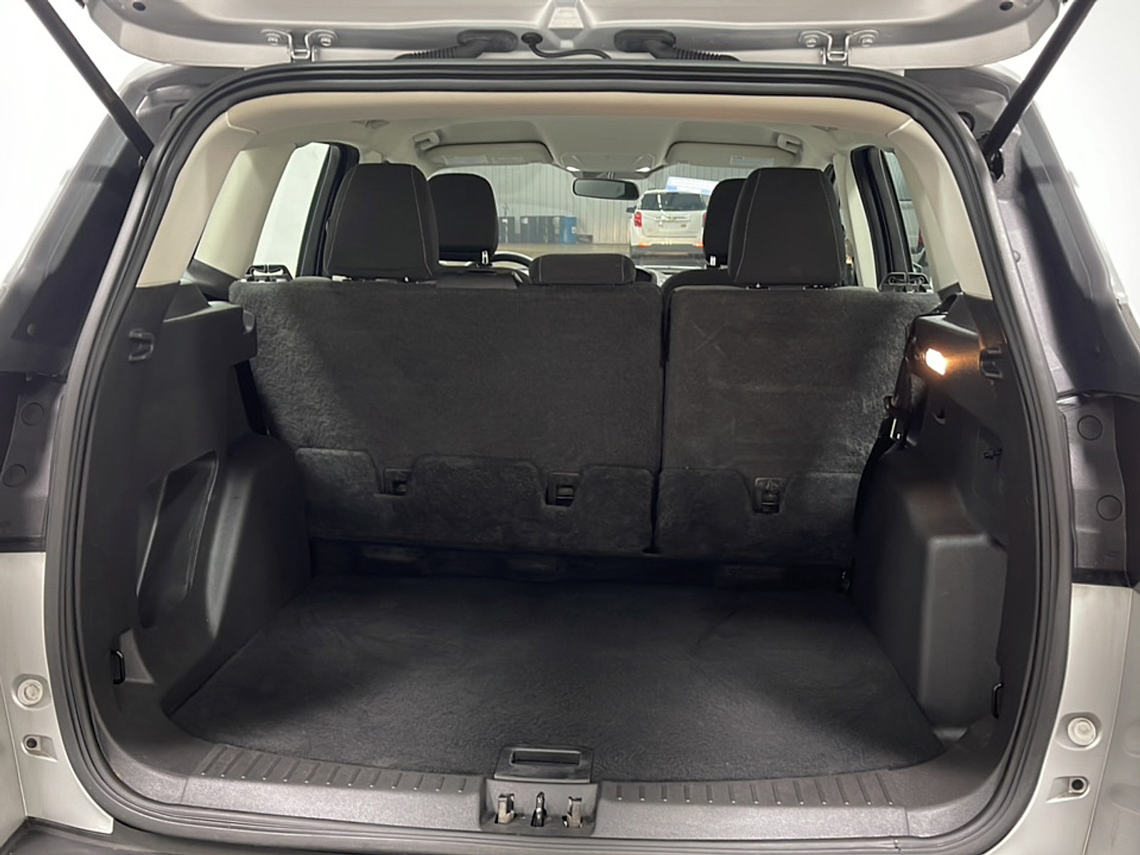 Used 2019 Ford Escape S FWD image 17