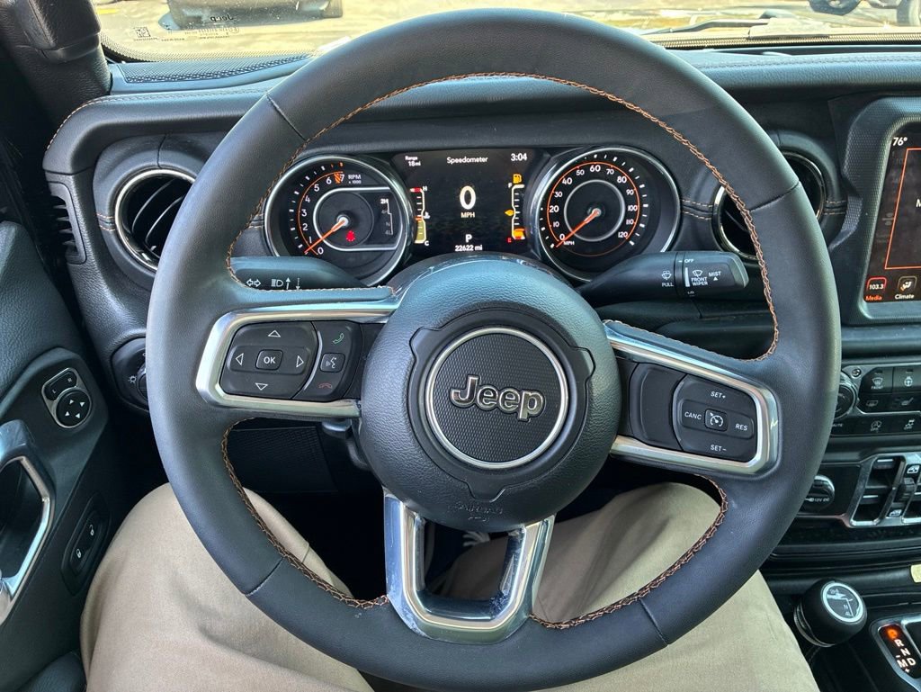 Used 2023 Jeep Gladiator Overland AWD/4WD image 18