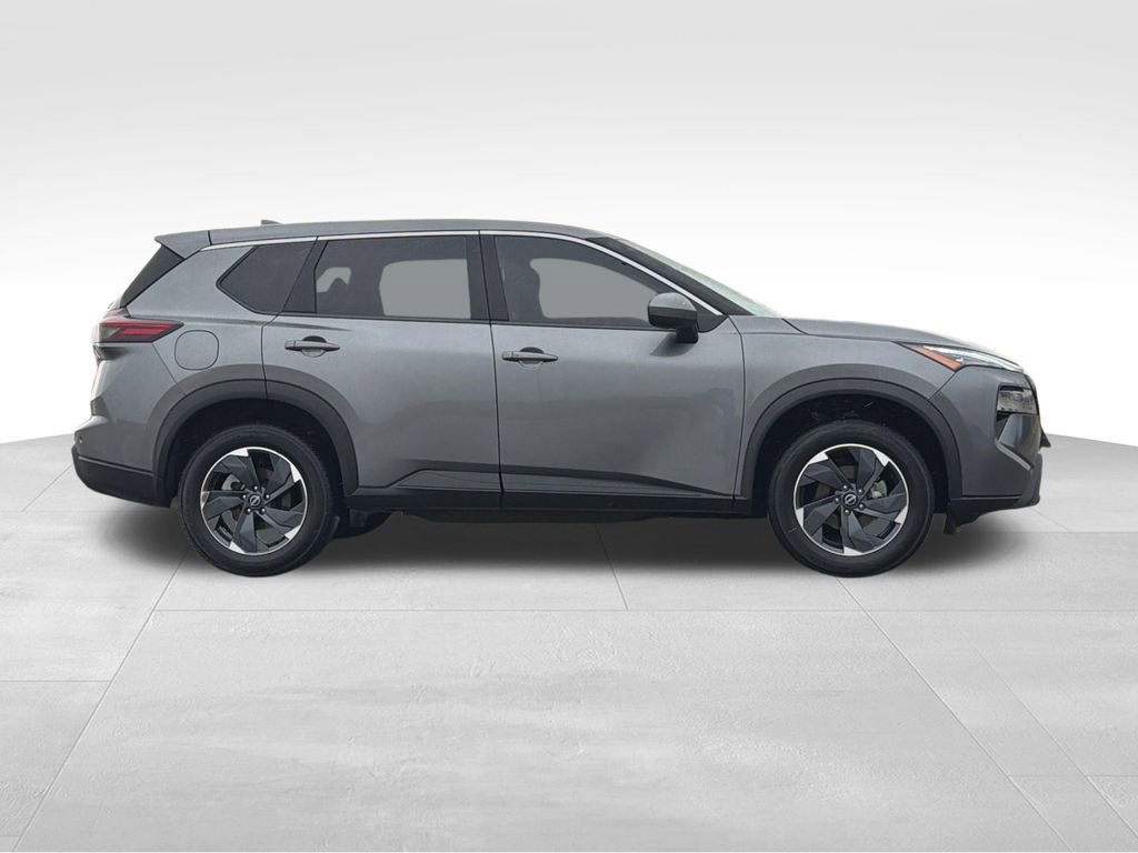 Used 2024 Nissan Rogue SV image 22