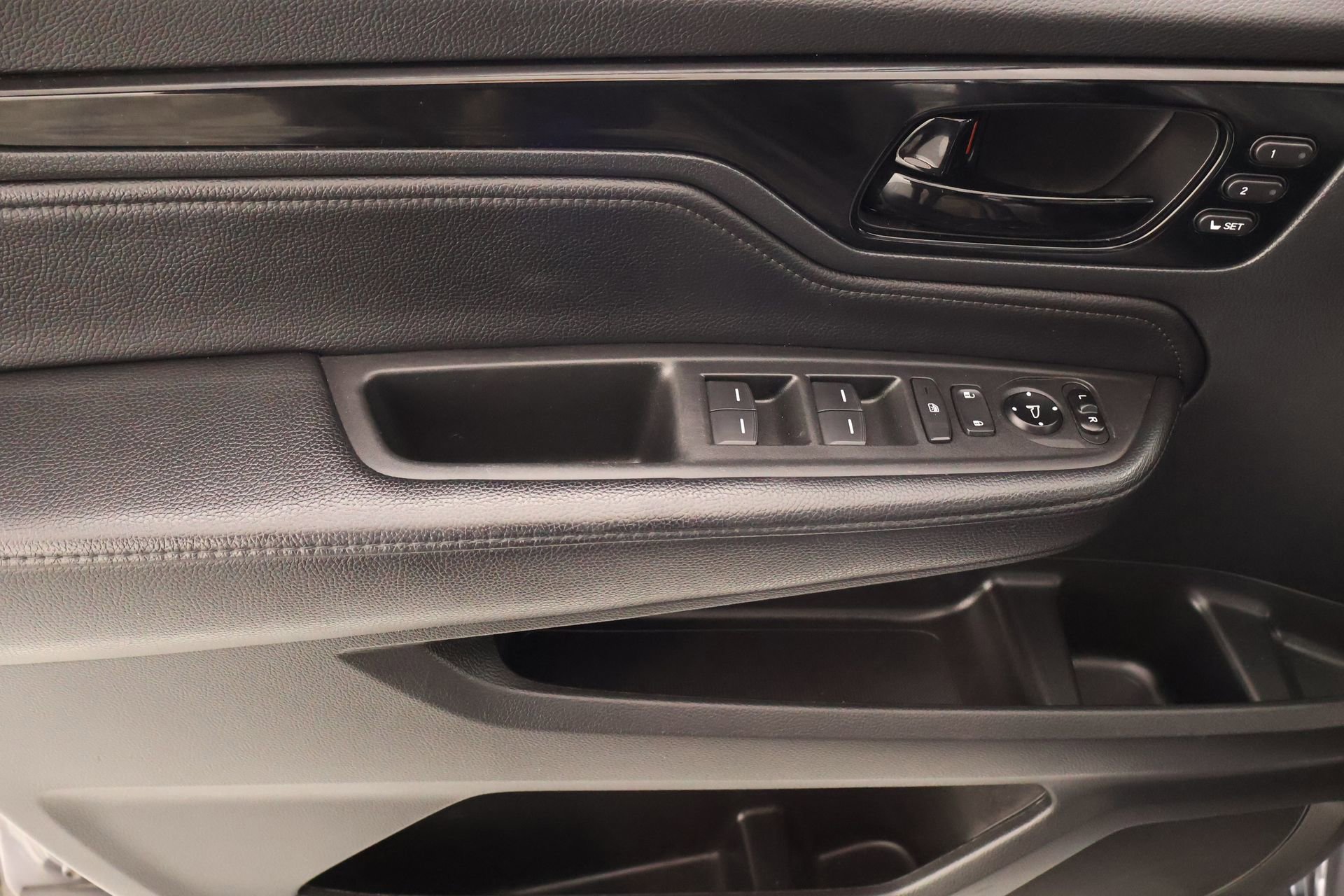 Used 2021 Honda Odyssey Touring image 17