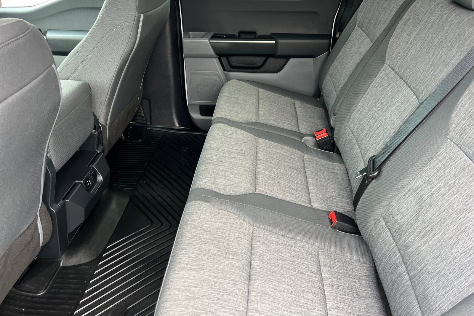 Used 2023 Ford F150 XL image 12