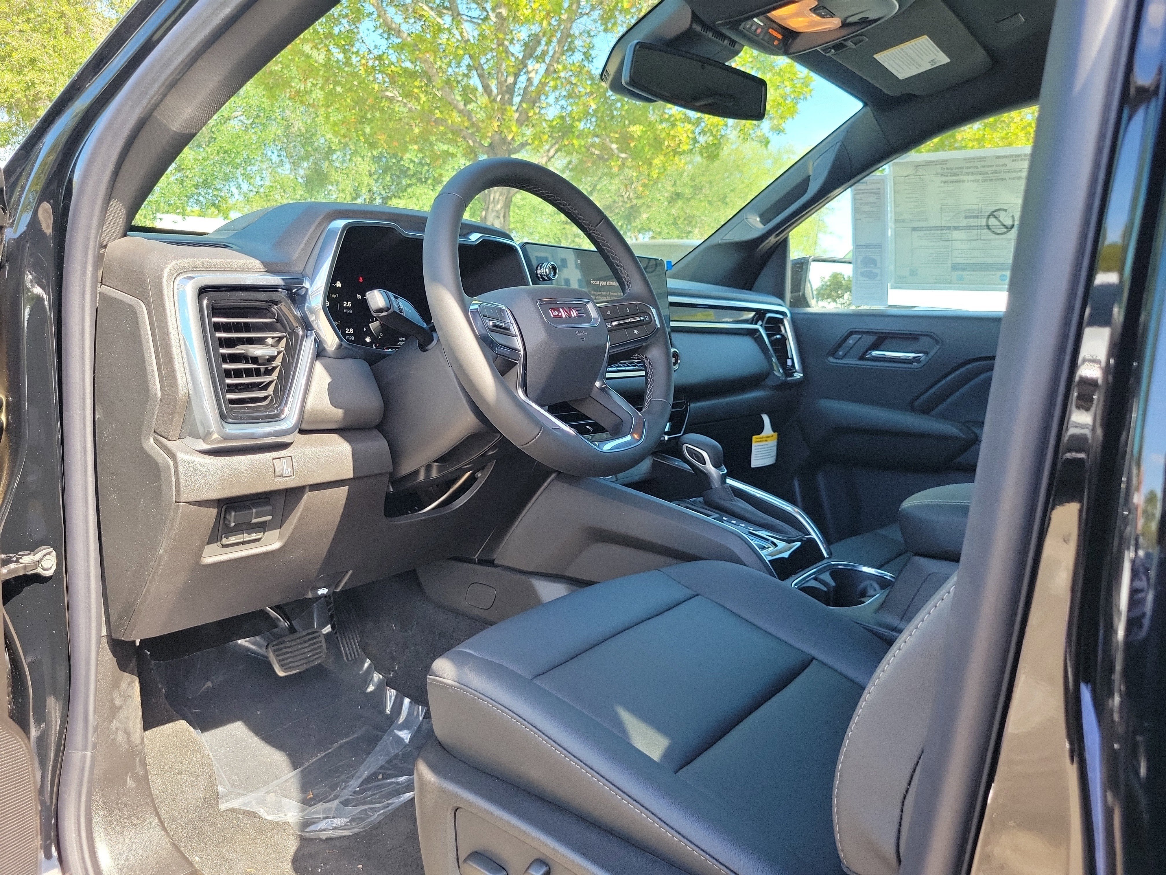 New 2026 GMC Canyon Elevation w/ Convenience Package RWD image 7