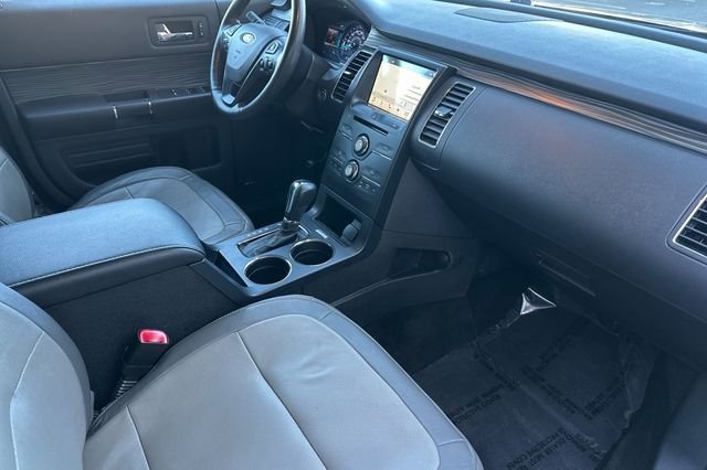 Used 2017 Ford Flex SEL w/ Equipment Group 202A FWD image 19