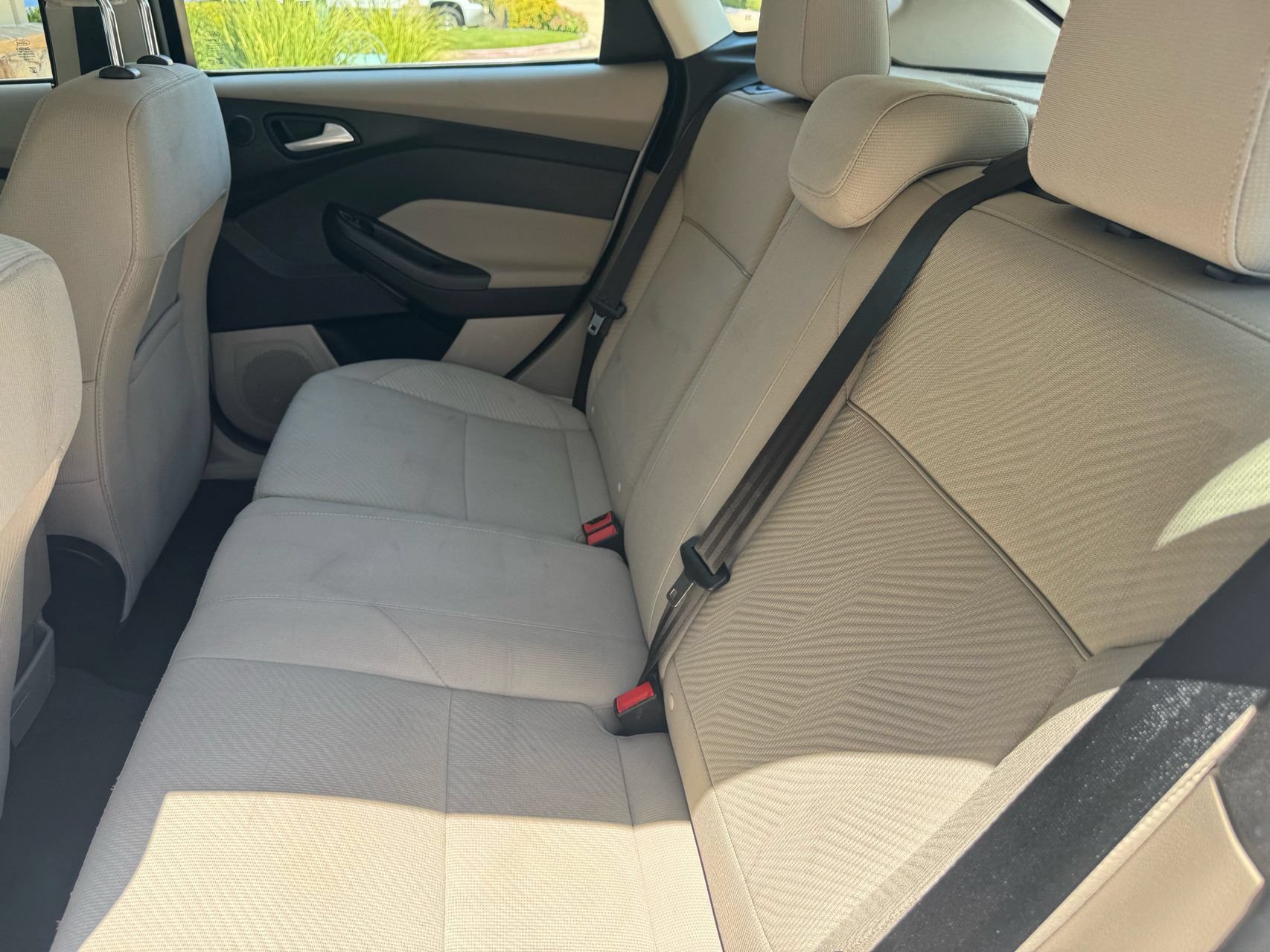 Used 2018 Ford Focus Electric Hatchback FWD image 23