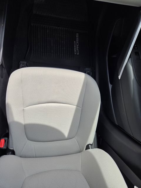 Used 2026 Toyota Corolla Cross L AWD/4WD image 19