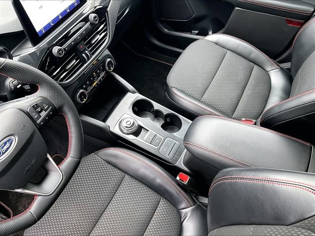 Used 2023 Ford Escape ST-Line image 15