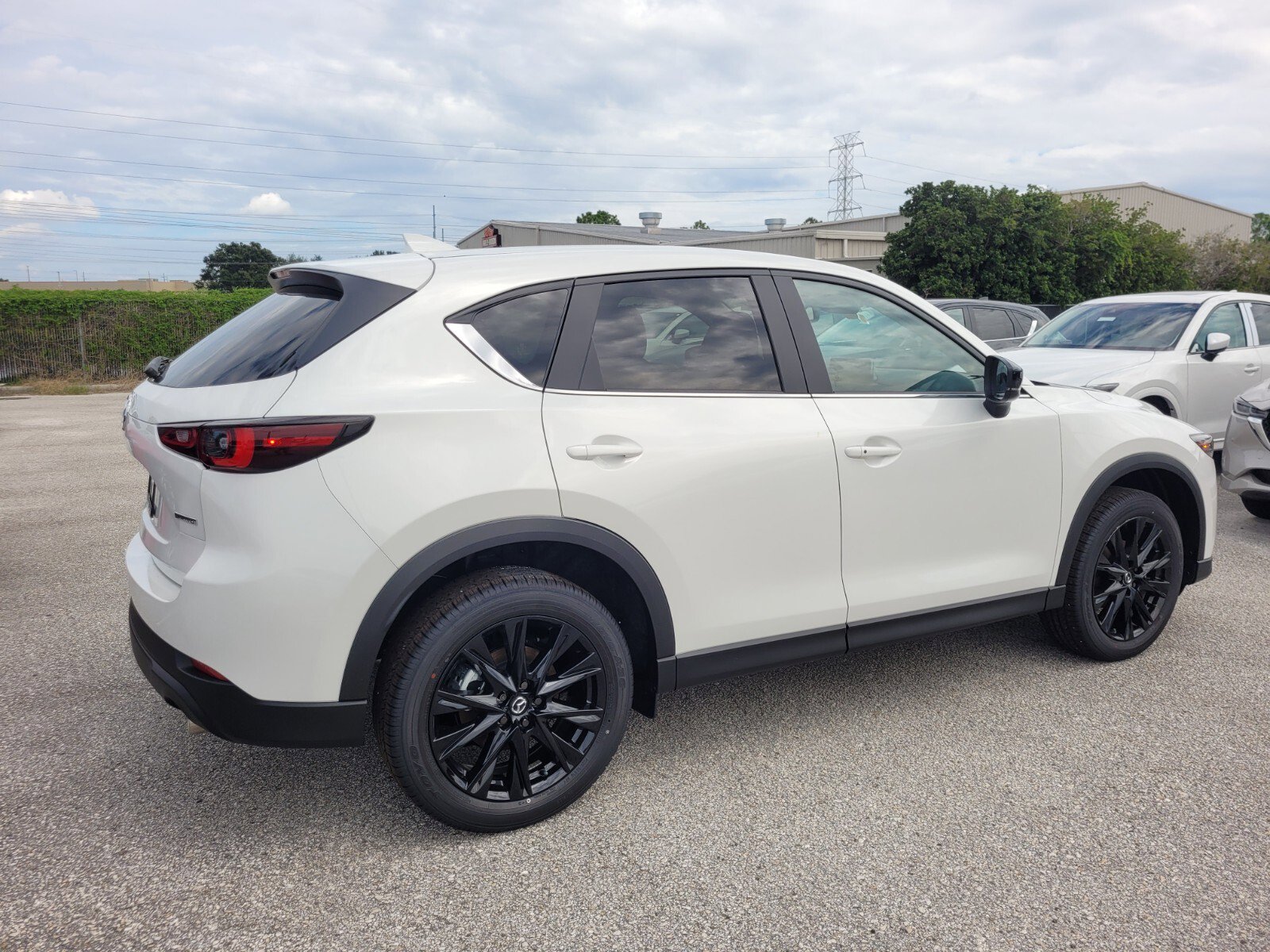 New 2025 MAZDA CX-5 Carbon Edition image 13