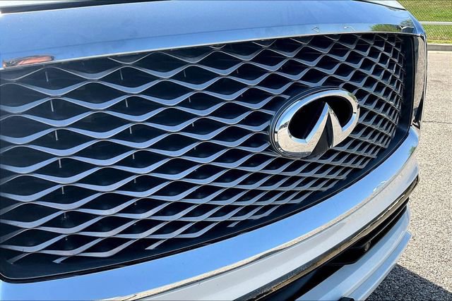 Used 2022 INFINITI QX80 Premium Select w/ Cargo Package image 29
