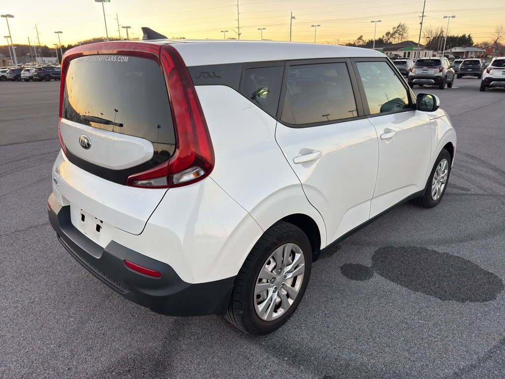 Used 2020 Kia Soul LX image 5