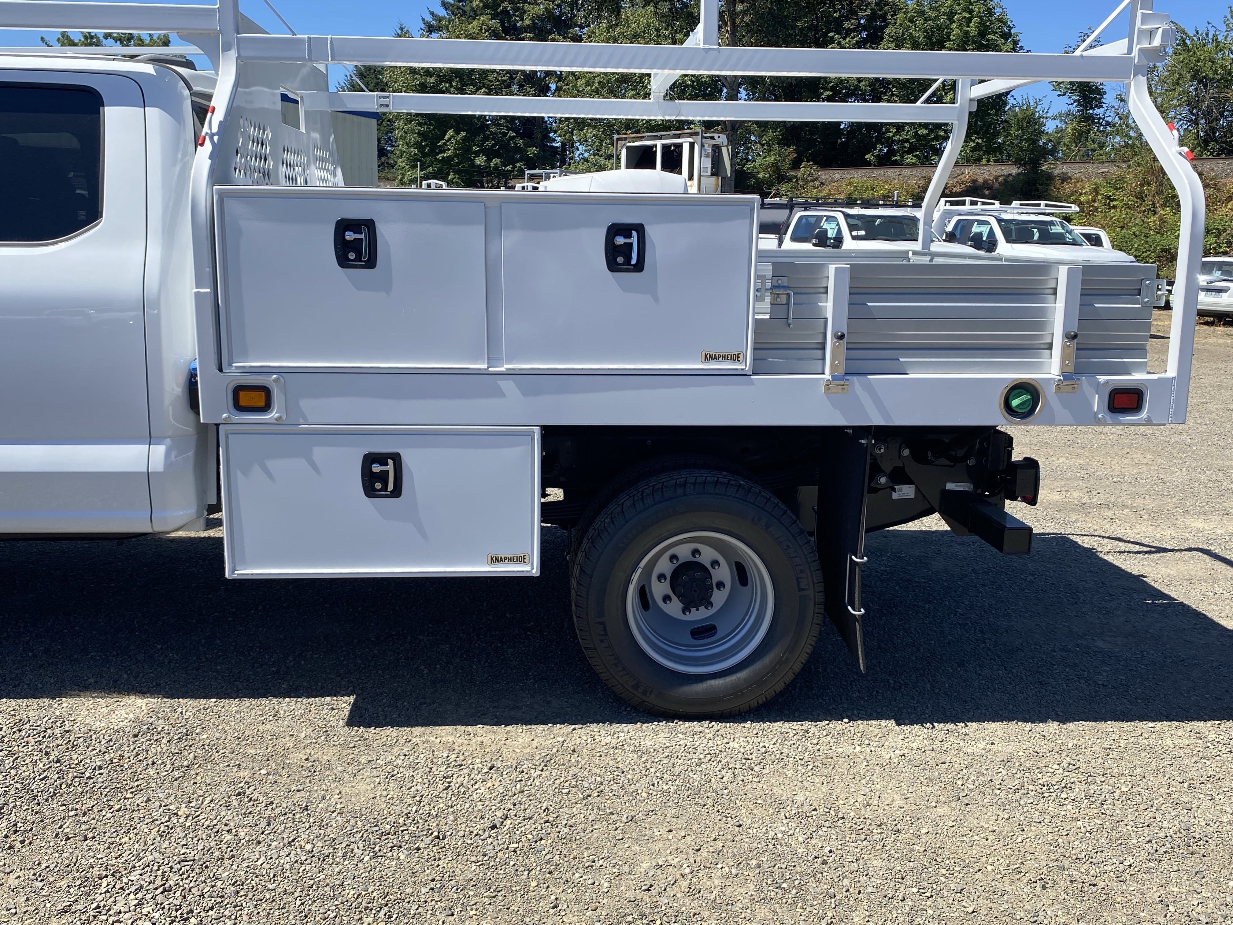 New 2025 Ford F350 XL w/ XL Chrome Package image 10