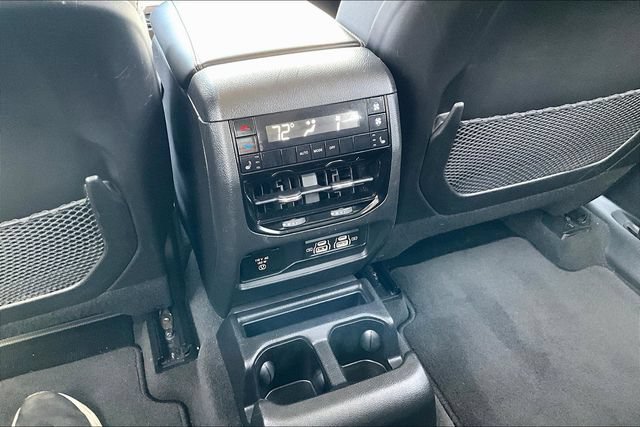 Used 2021 Jeep Grand Cherokee L Limited AWD/4WD image 10