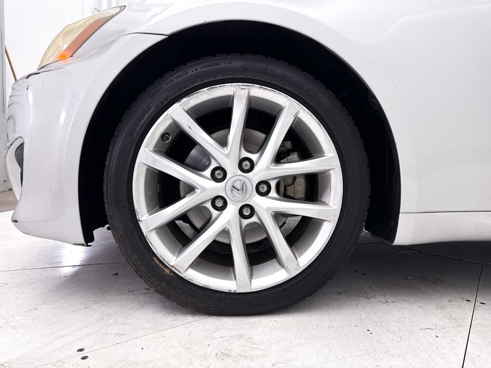 Used 2012 Lexus IS 250 w/ Premium Pkg Value Edition RWD image 4