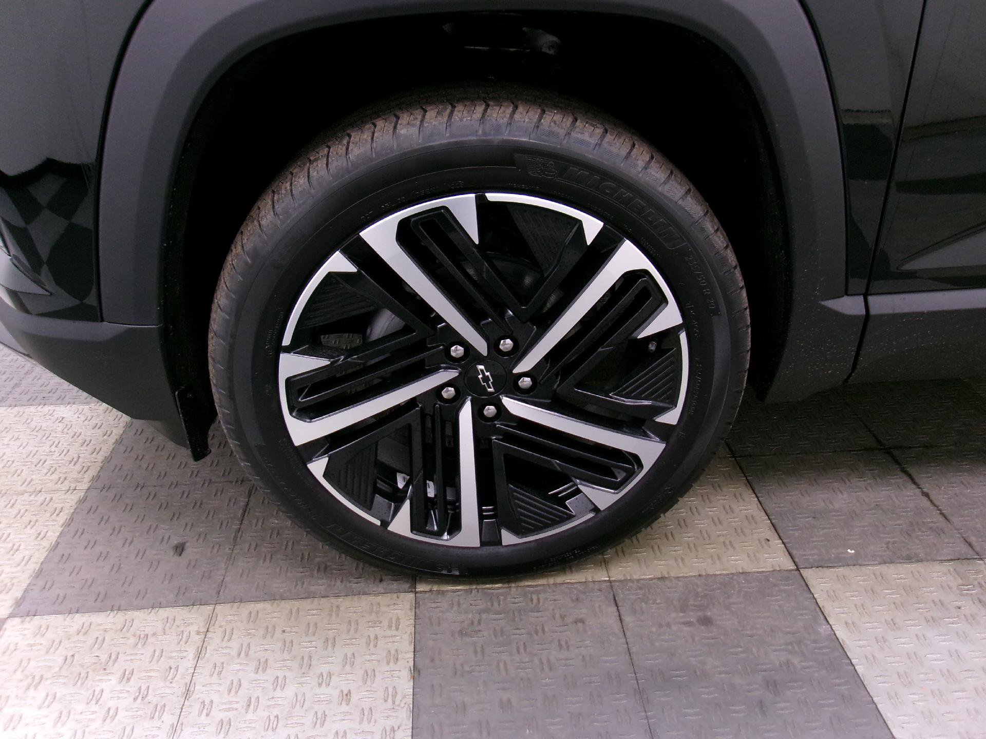 New 2026 Chevrolet Equinox RS w/ Convenience Package III image 17