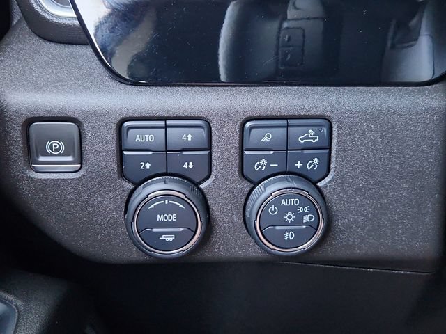 Used 2024 Chevrolet Silverado 1500 RST w/ All Star Edition Plus AWD/4WD image 37