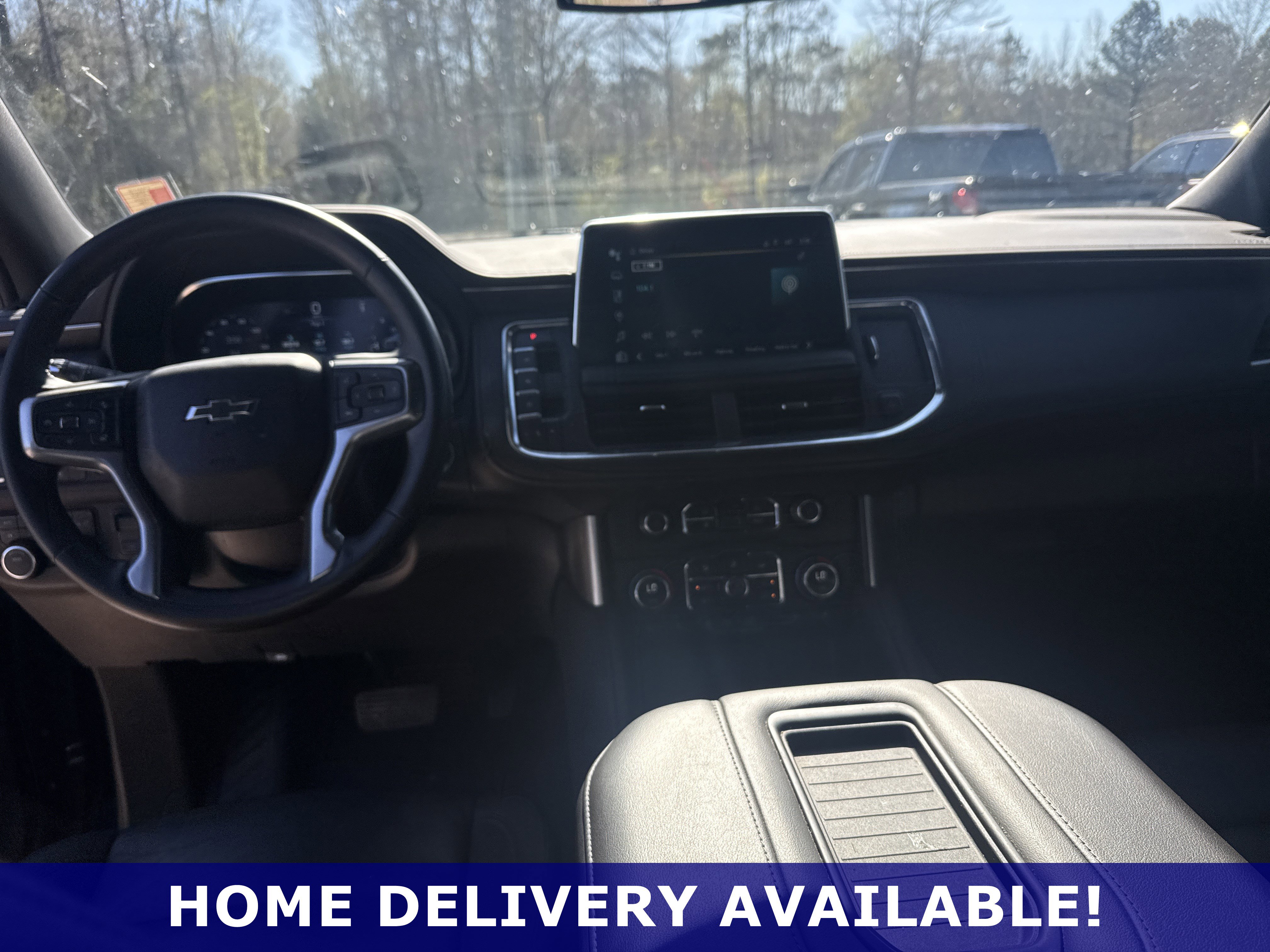 Used 2024 Chevrolet Tahoe Z71 w/ Luxury Package AWD/4WD image 6