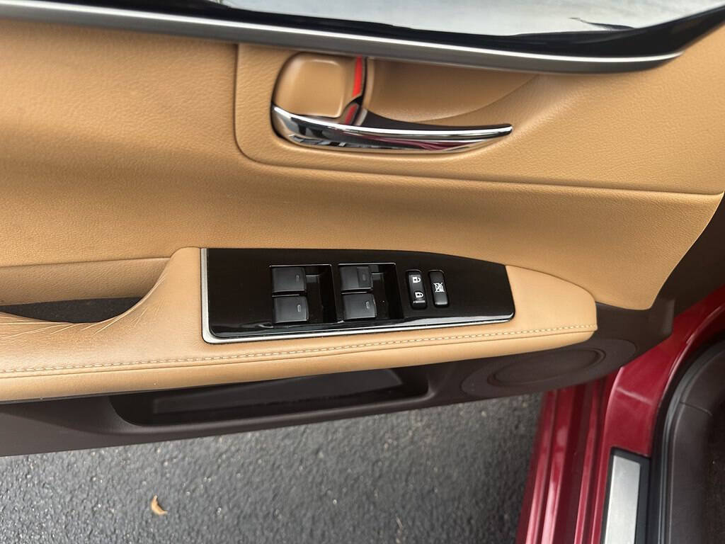 Used 2018 Lexus ES 350 w/ Accessory Package 2 FWD image 15