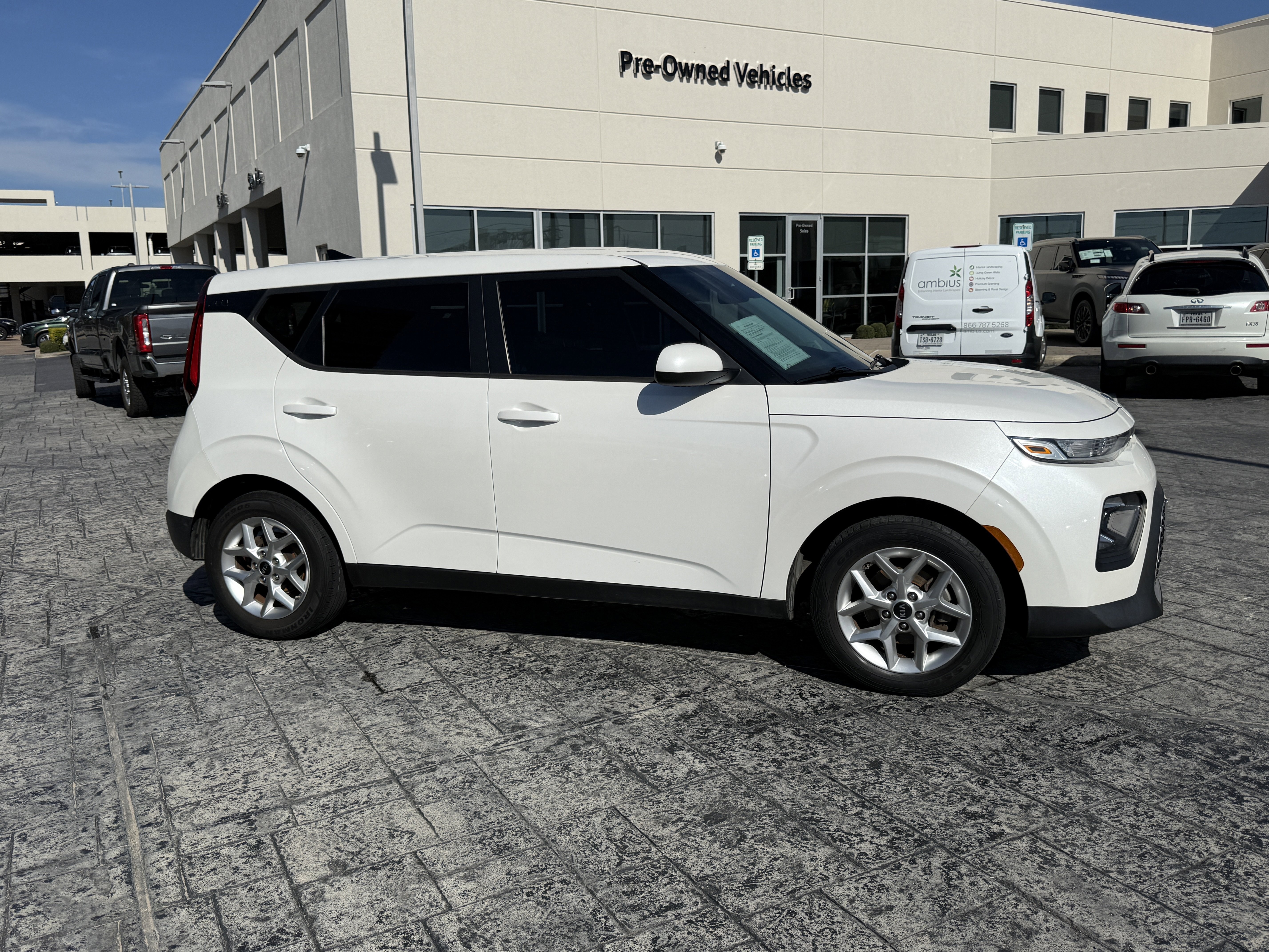 Used 2020 Kia Soul S image 8