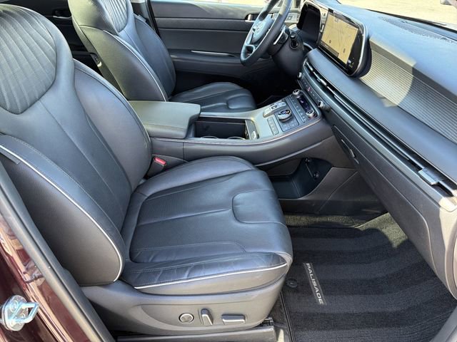 Used 2023 Hyundai Palisade Limited image 13
