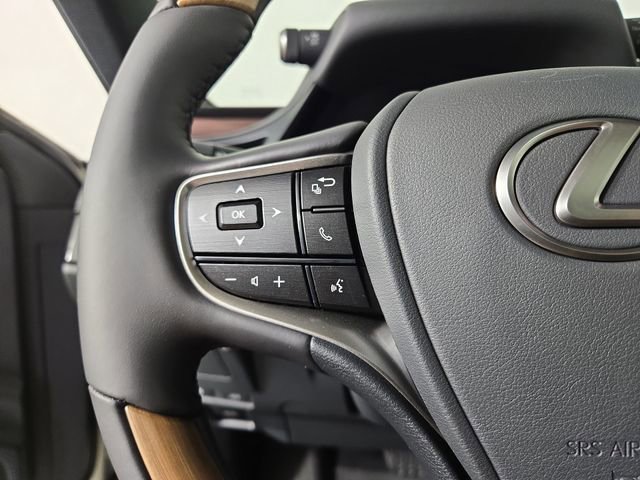 New 2025 Lexus ES 350 Ultra Luxury image 22