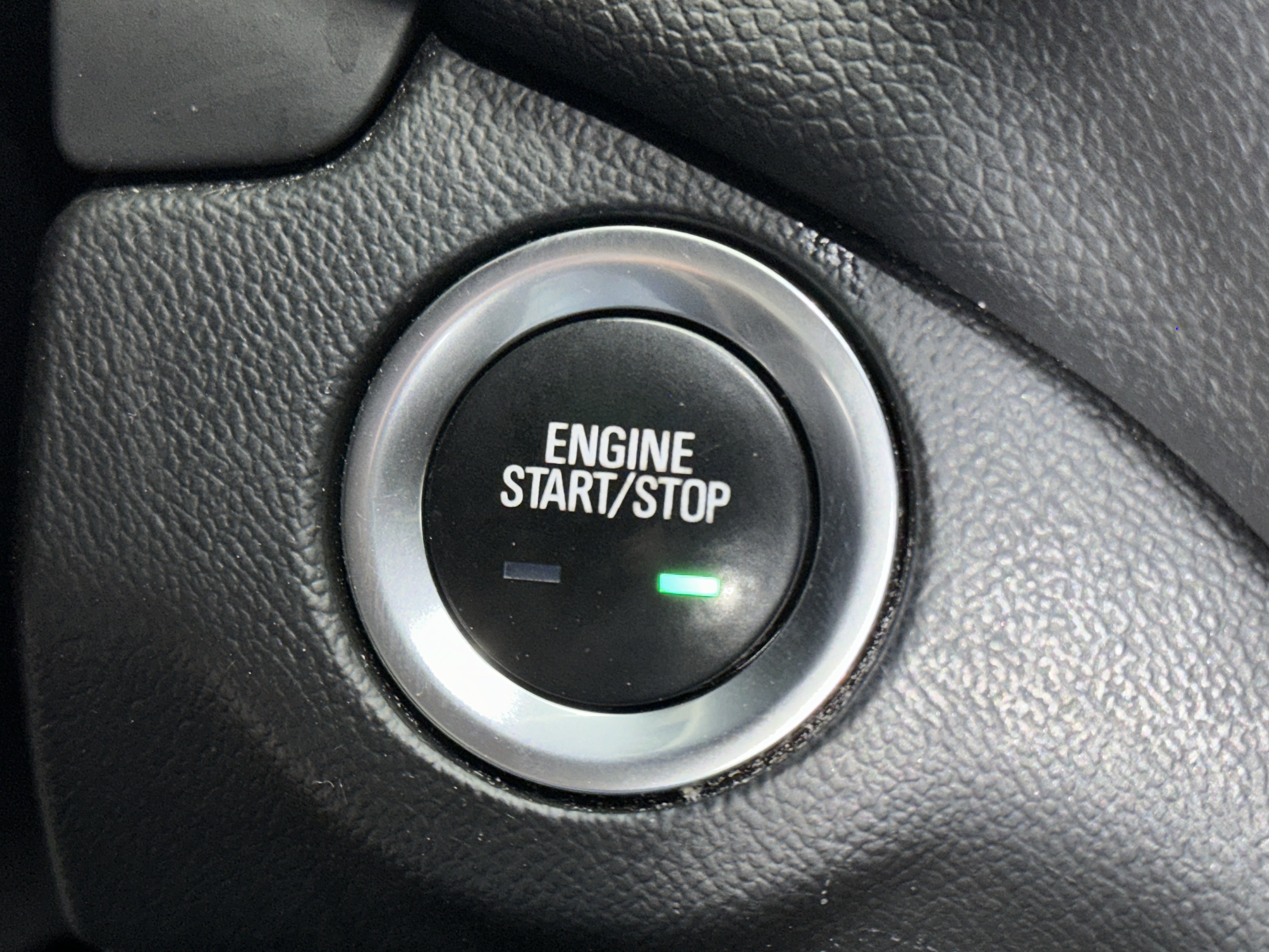 Used 2019 Chevrolet Equinox LT AWD/4WD image 28