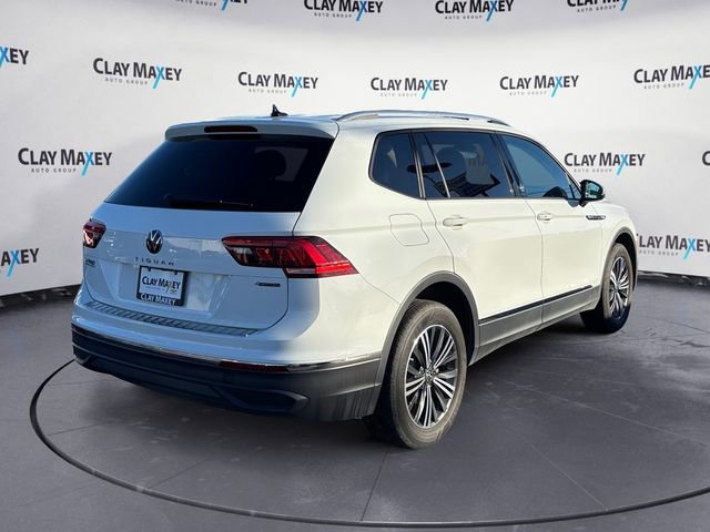 Used 2024 Volkswagen Tiguan Wolfsburg Edition image 5
