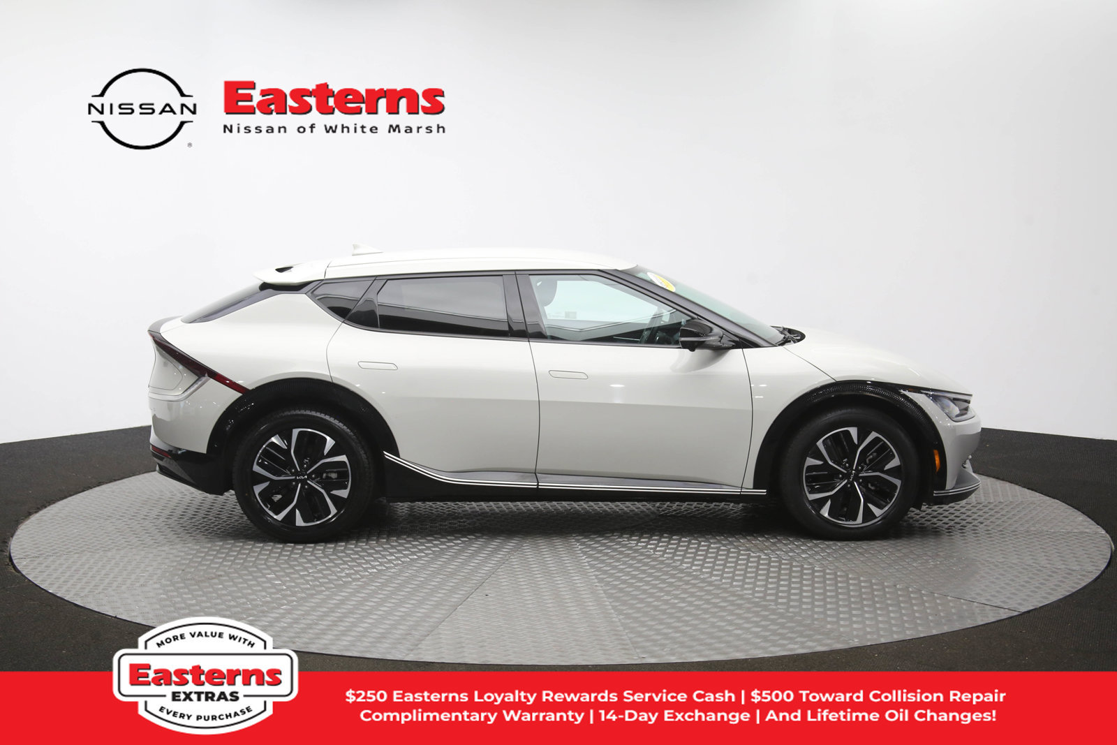 Used 2022 Kia EV6 Wind w/ Wind Technology Package AWD/4WD image 42