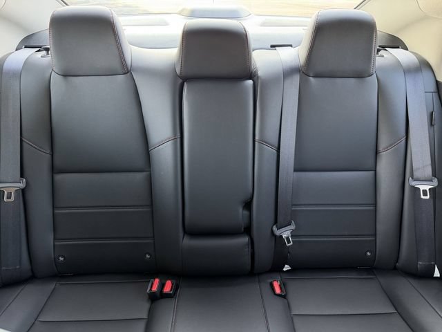 Used 2025 Nissan Sentra SR w/ SR Premium Package FWD image 29