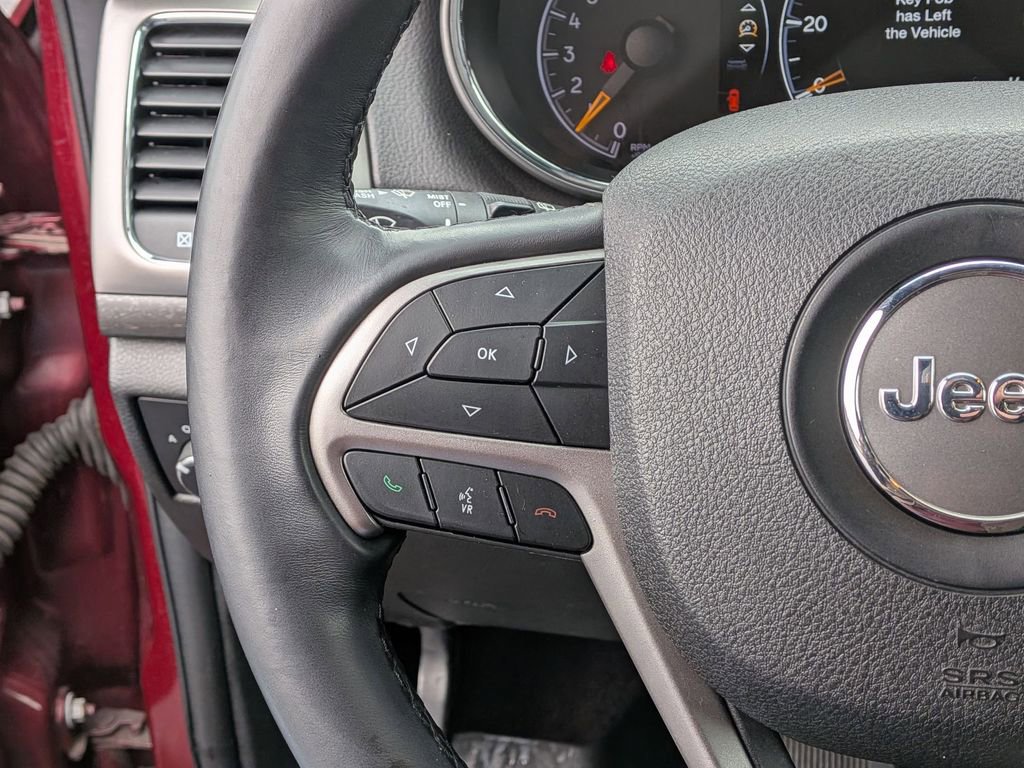 Used 2018 Jeep Grand Cherokee Laredo image 18