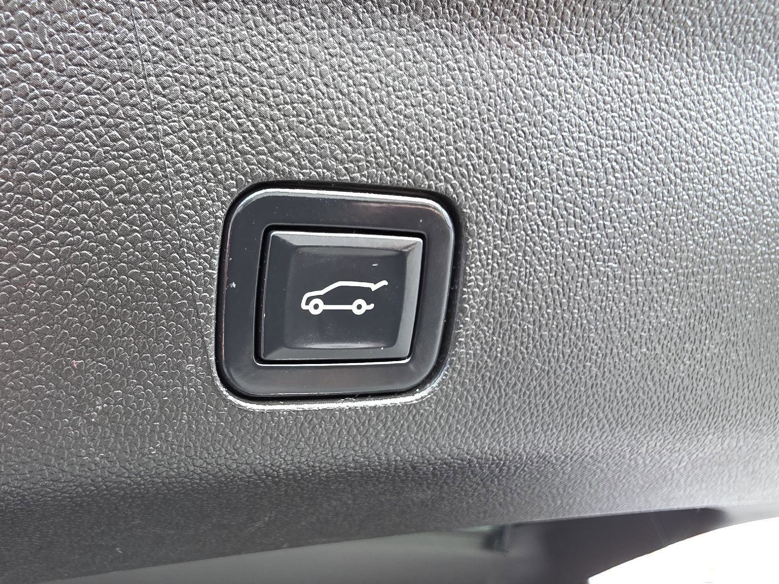 Used 2022 GMC Yukon SLT w/ SLT Premium Package AWD/4WD image 29