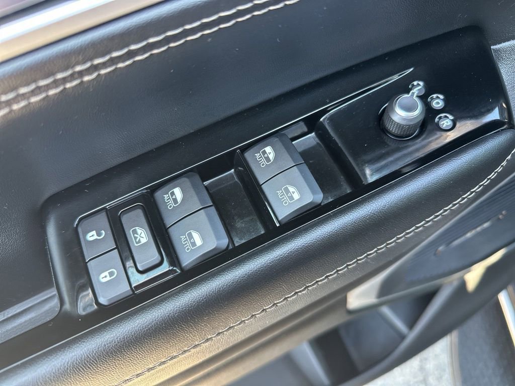 Used 2022 Jeep Wagoneer Series III image 15