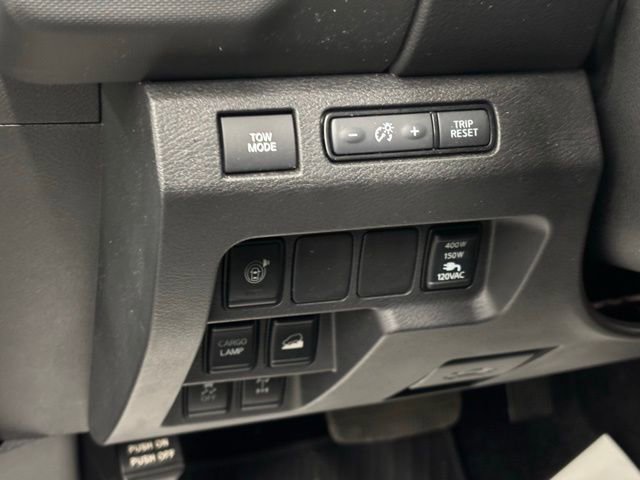 Used 2023 Nissan Frontier PRO-4X w/ Pro Convenience Package image 16