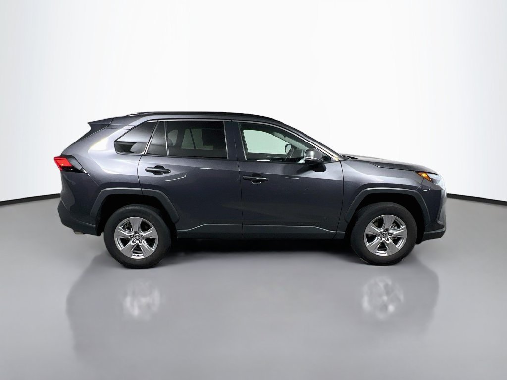 Used 2025 Toyota RAV4 XLE FWD image 2