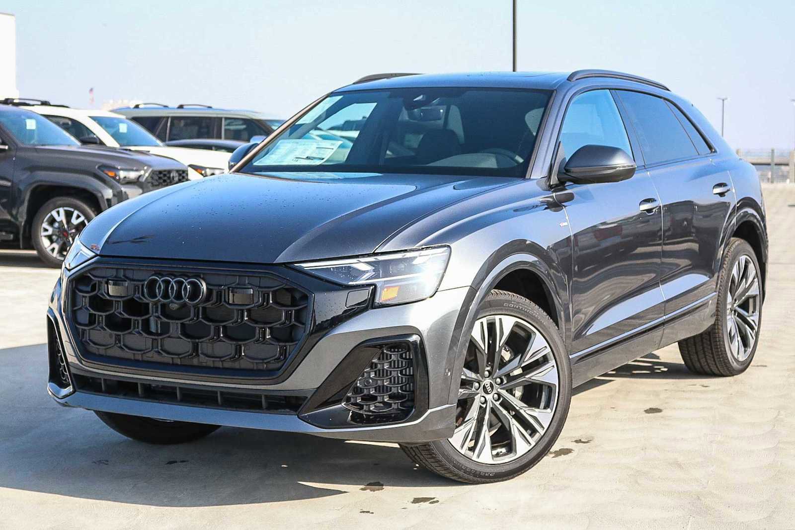 New 2025 Audi Q8 Premium Plus
