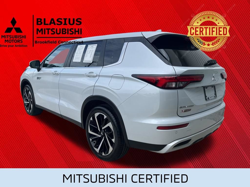 Used 2024 Mitsubishi Outlander 4WD Plug-In Hybrid image 15