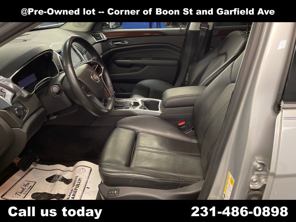 Used 2013 Cadillac SRX Luxury w/ Driver Awareness Package AWD/4WD image 14