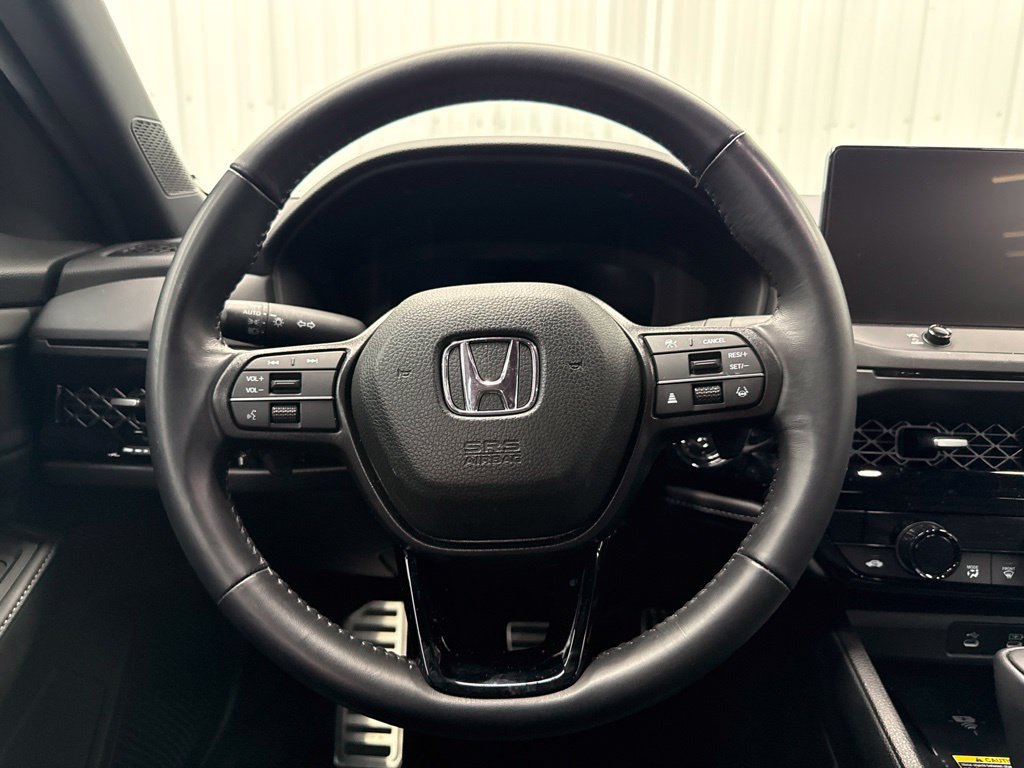 Used 2025 Honda Accord Sport image 14