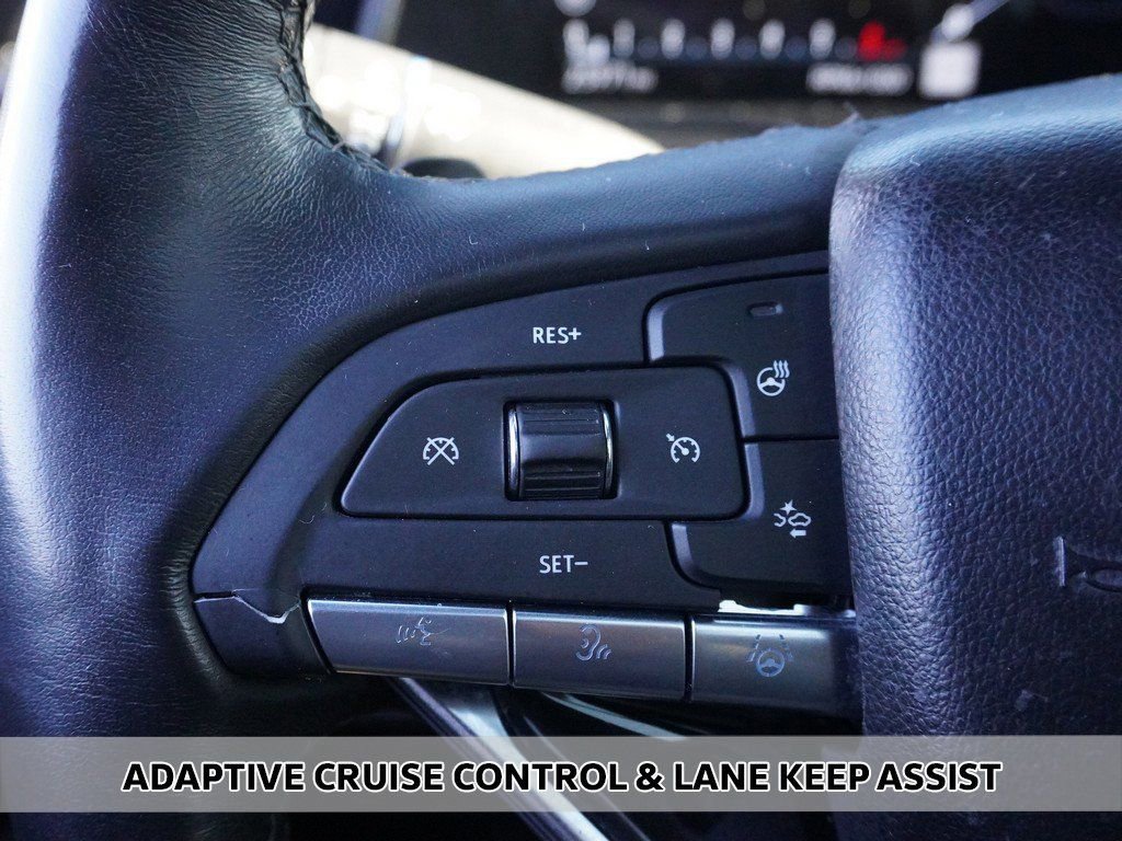 Used 2023 Cadillac Escalade Sport image 5
