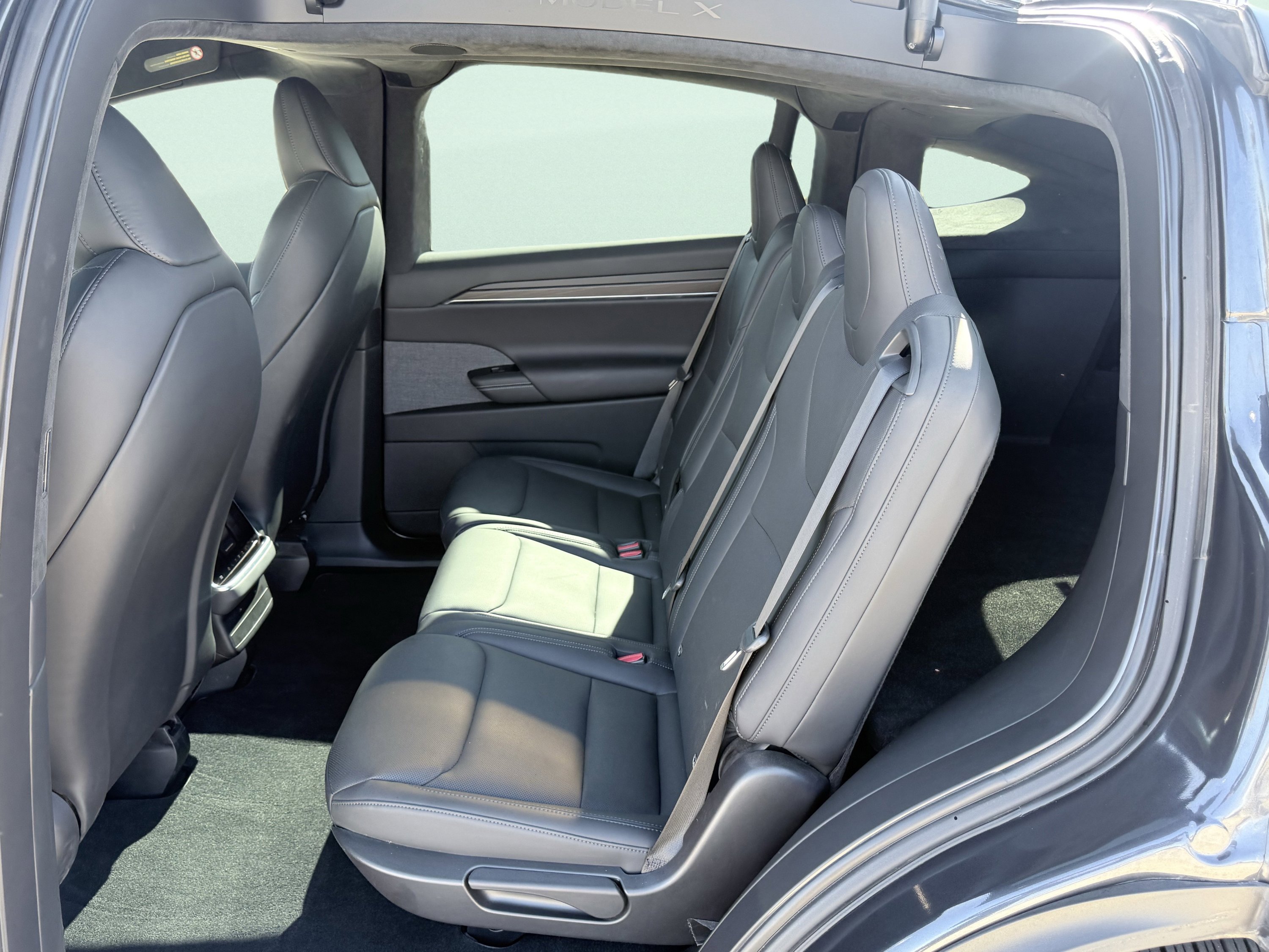 Used 2024 Tesla Model X Long Range image 4