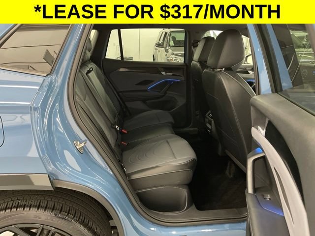 Used 2026 Volkswagen Tiguan SE R-Line AWD/4WD image 10