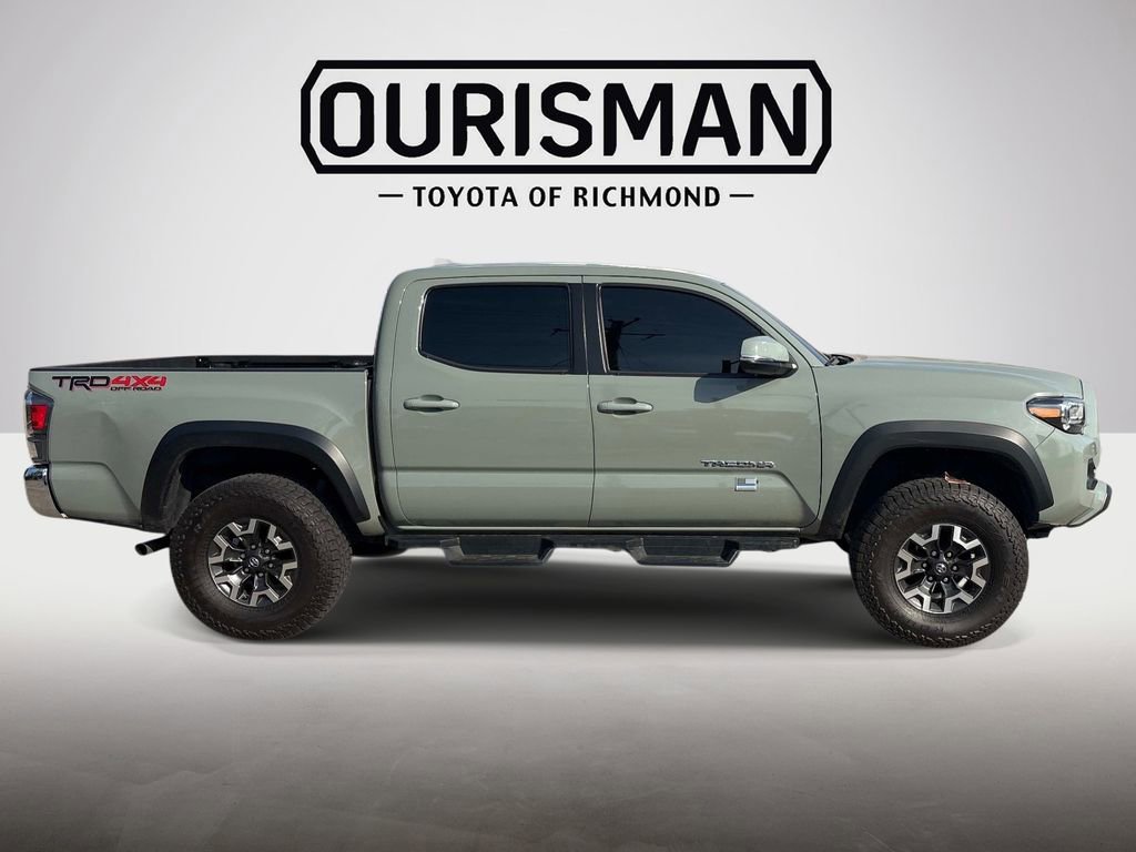 Certified 2023 Toyota Tacoma TRD Off-Road AWD/4WD image 4