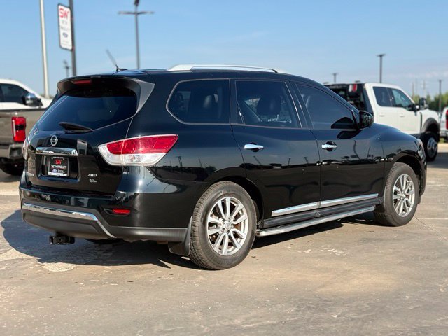 Used 2015 Nissan Pathfinder SL FWD image 2