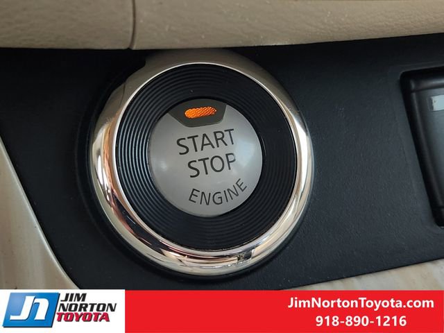 Used 2015 Nissan Murano SL w/ SL Technology Package FWD image 22