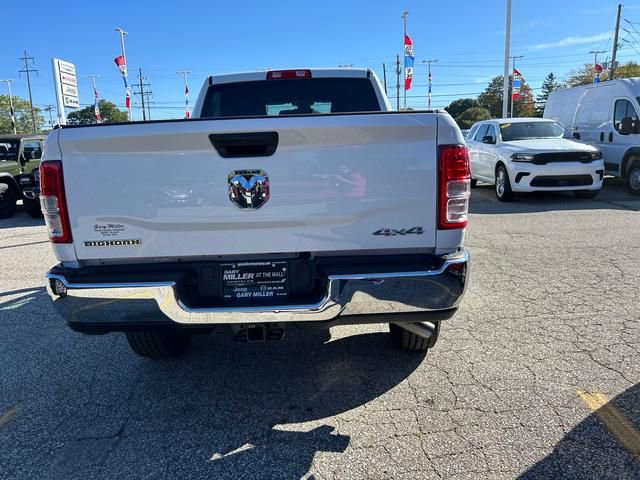 Used 2024 RAM 2500 Big Horn w/ Bed Utility Group image 4
